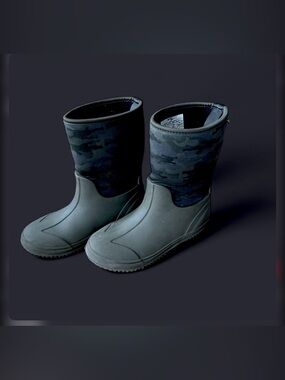 Western Chief Kids Size 5 Green Camo Waterproof Winter Boots
